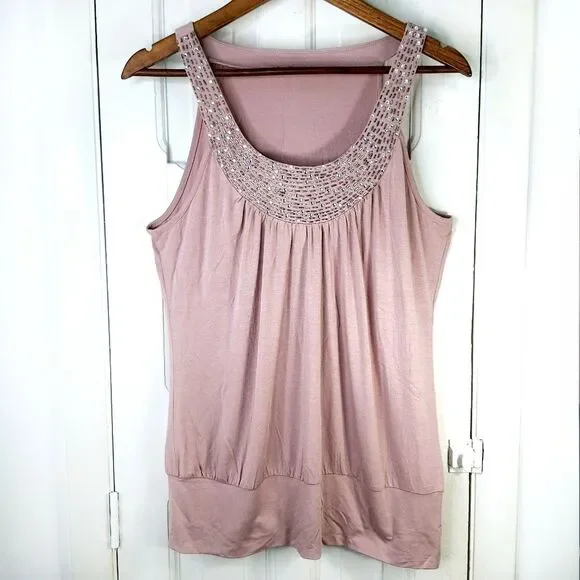 Cable & Gauge Pink Beaded Scoop Neck Tank Top Crystal Collar Sz M - Picture 2 of 14
